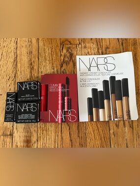 NARS gift set with sample sizes